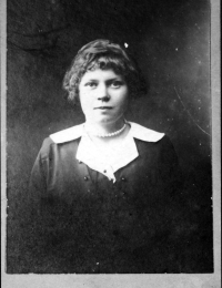 Kirstine Marie Andersen (1903- )